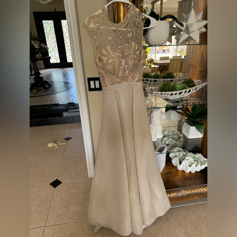 Prom formal dress